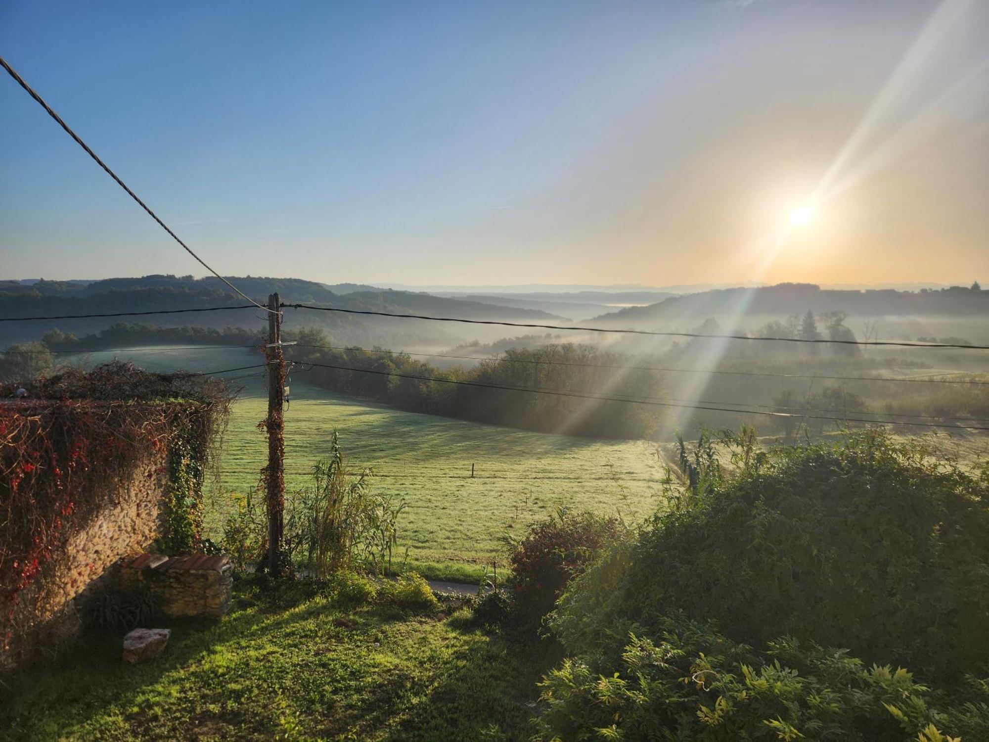 Bed and Breakfast La Ferme Du Planeau Montchenu Exterior foto